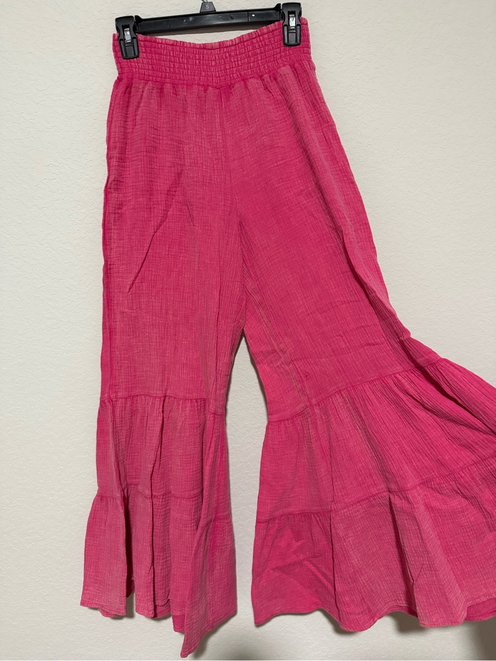 Smocked Waist Wide-Leg Tiered Pants in Fuchsia Pink NWOT